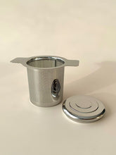 Load image into Gallery viewer, Tea Infuser - Basket
